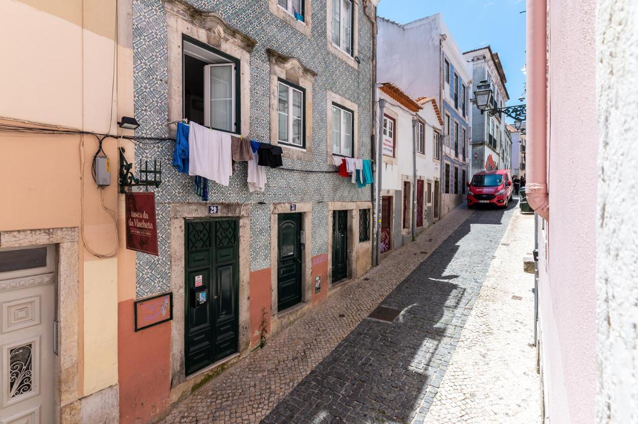 Апартаменты Portas Do Bairro Лиссабон Экстерьер фото